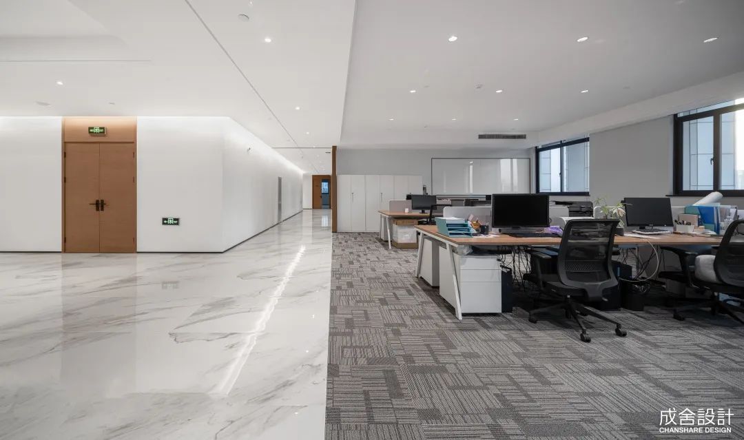 辦公空間-工裝設(shè)計(jì)公司